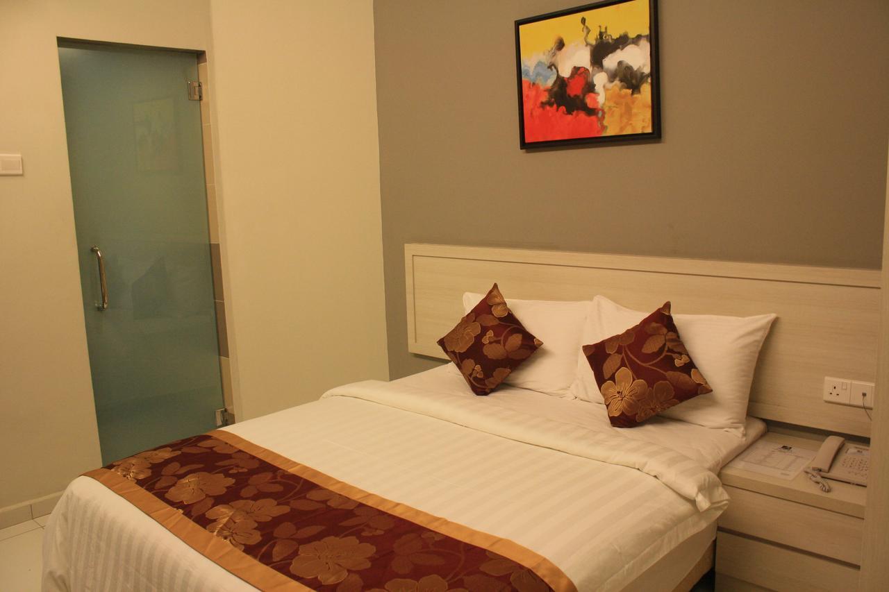 Aurora Hotel Malacca Bagian luar foto