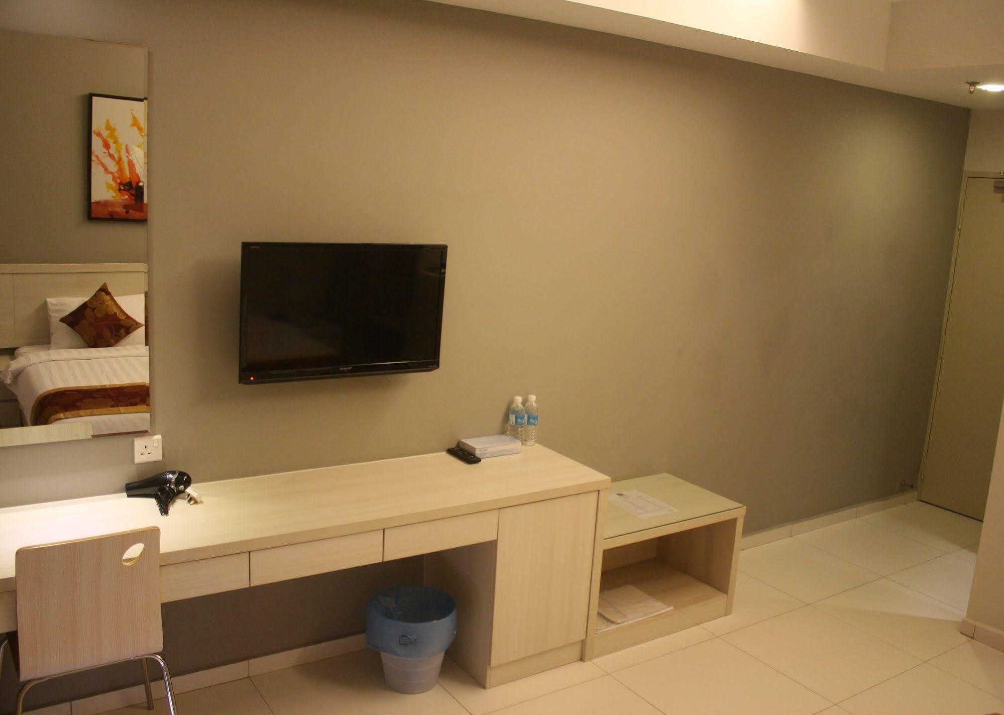 Aurora Hotel Malacca Bagian luar foto