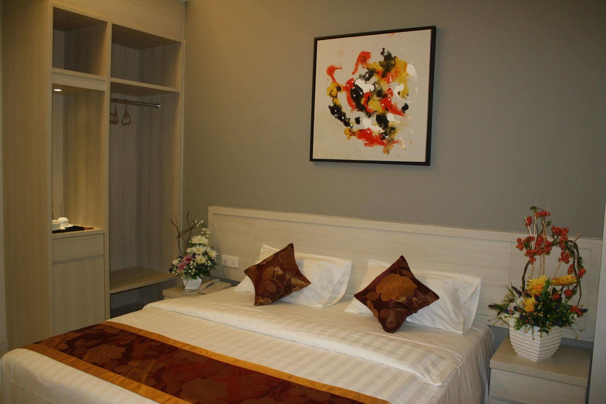 Aurora Hotel Malacca Bagian luar foto