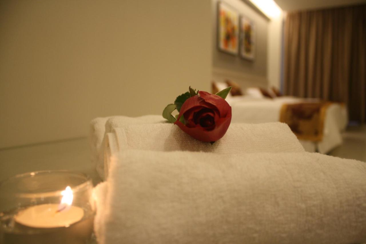 Aurora Hotel Malacca Bagian luar foto